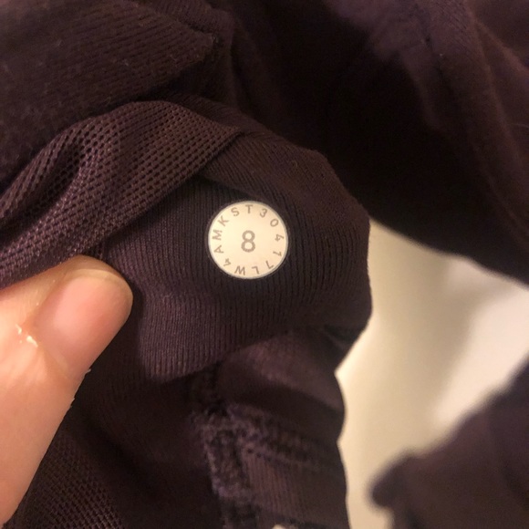 Lululemon Define Jacket Wing Mesh in Black Cherry - Picture 9 of 9